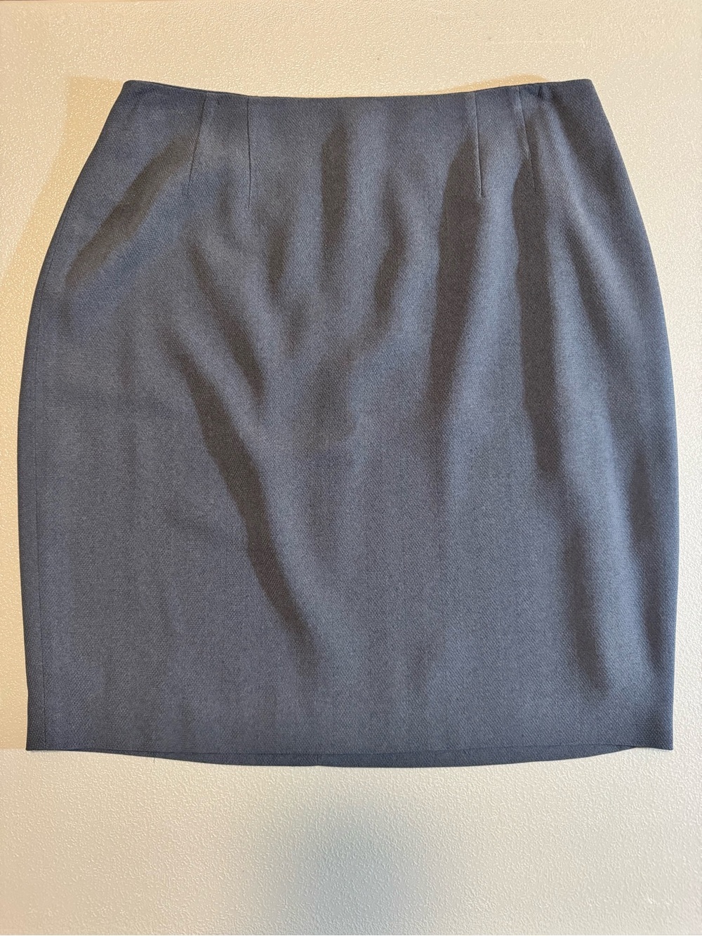 Ellen Tracy Linda Allard Dark Gray Pencil Skirt Size 10 - Picture 2 of 16